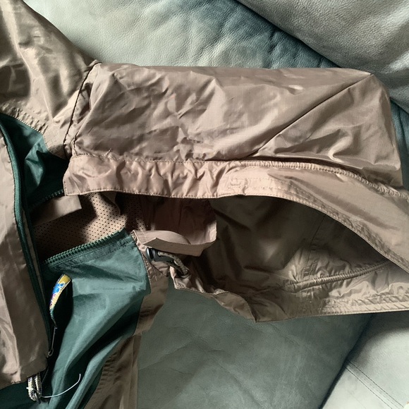 Ex Officio Adventure Wear Unisex Khaki and Green Jacket XXL. Full Zip Hooded. - Picture 9 of 11